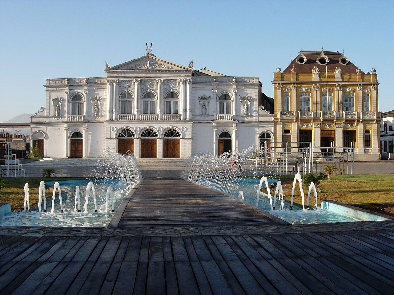 Teatro Municipal de Iquique